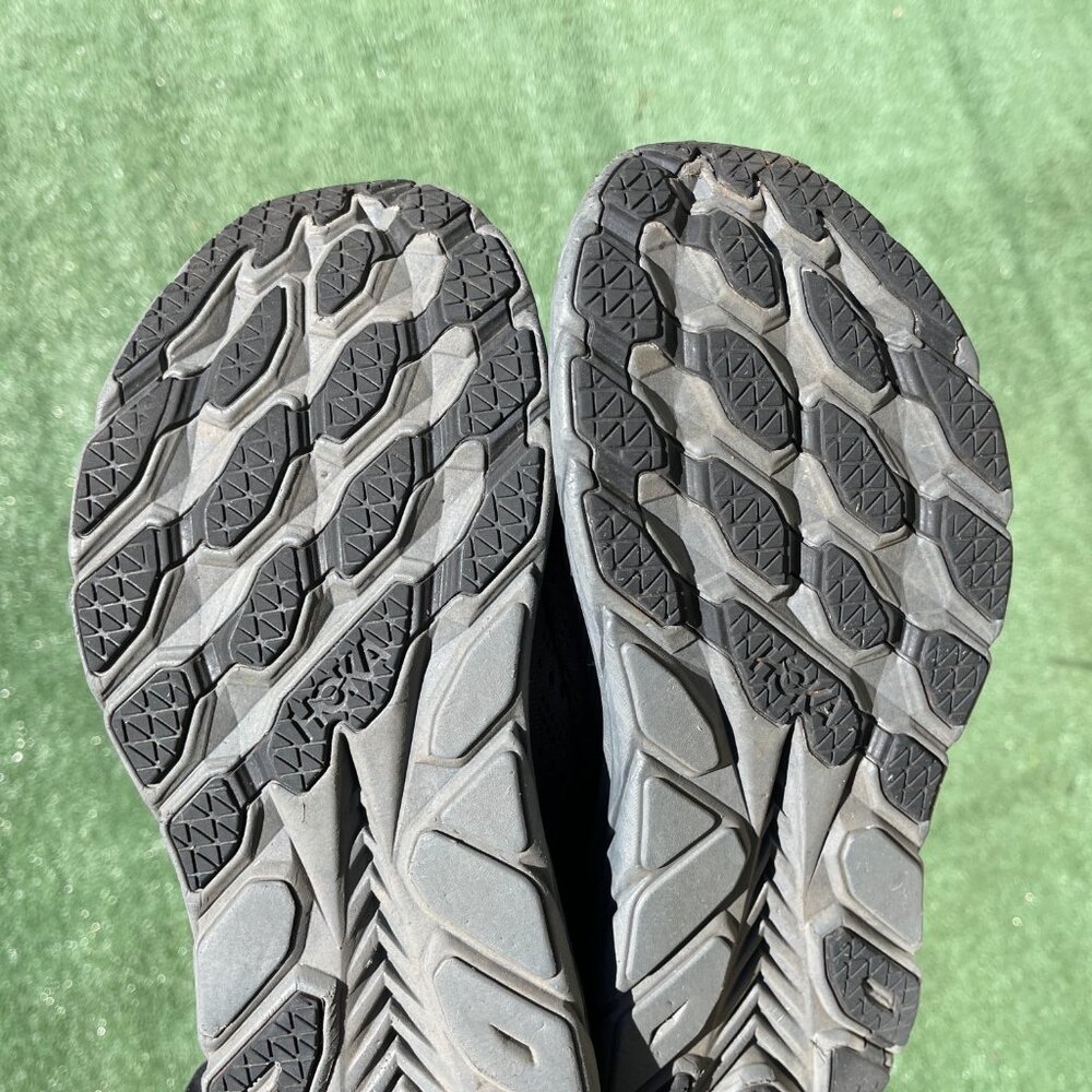 HOKA CLIFTON 8, Size 9.5 WOMEN'S SHOES CHARCOAL GRAY - Picture 8 of 9